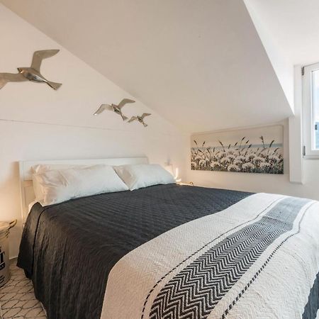 Casa Royale Appartamento Aria Lierna Exteriör bild