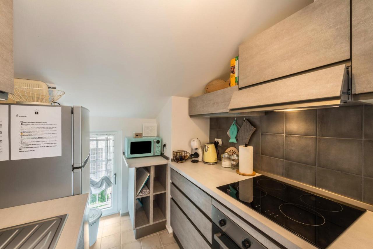 Casa Royale Appartamento Aria Lierna Exteriör bild