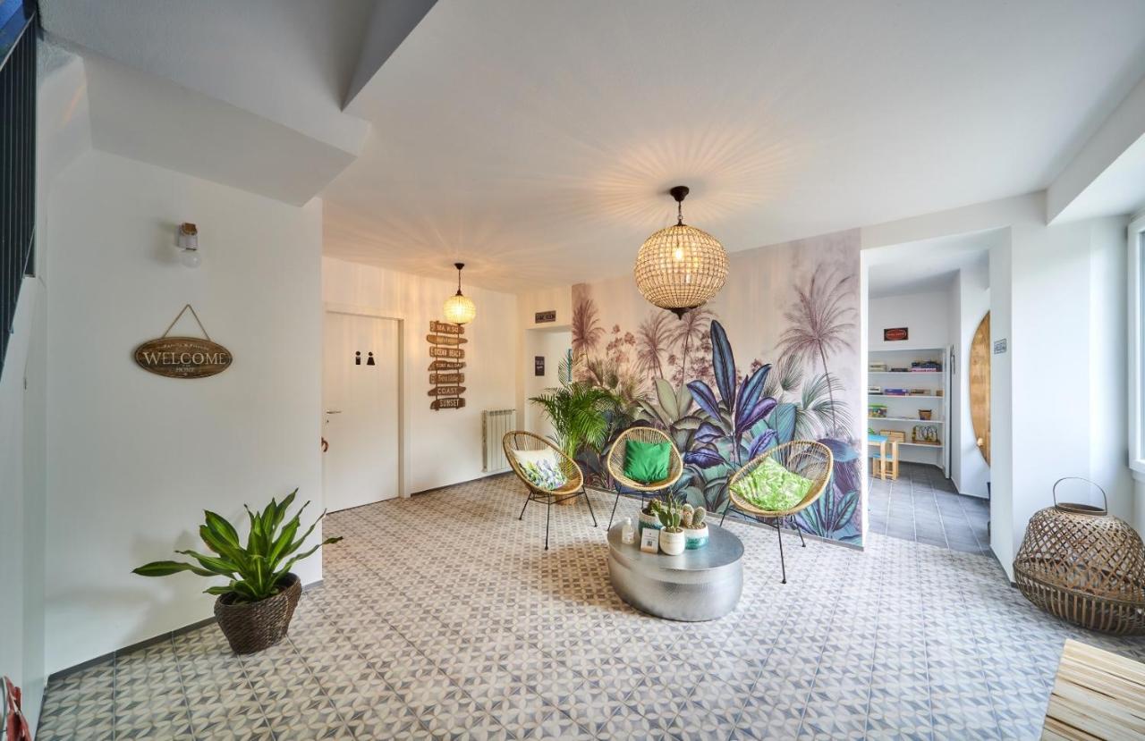 Casa Royale Appartamento Aria Lierna Exteriör bild