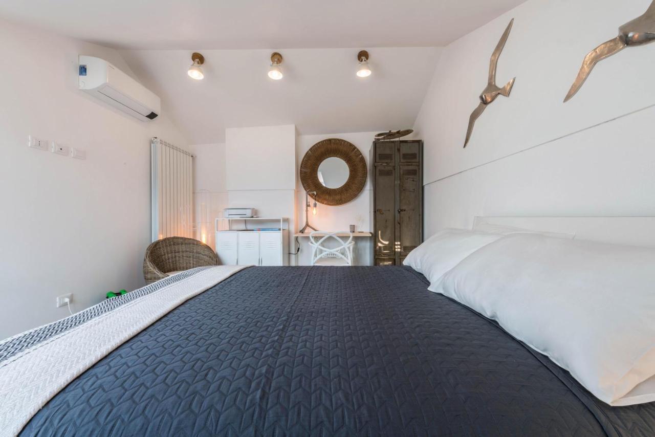 Casa Royale Appartamento Aria Lierna Exteriör bild